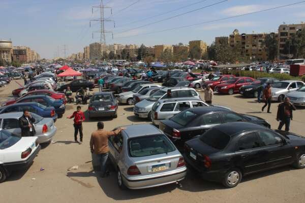 Old Car Market in Nasr City – Crowded Friday Auto Market in Cairo