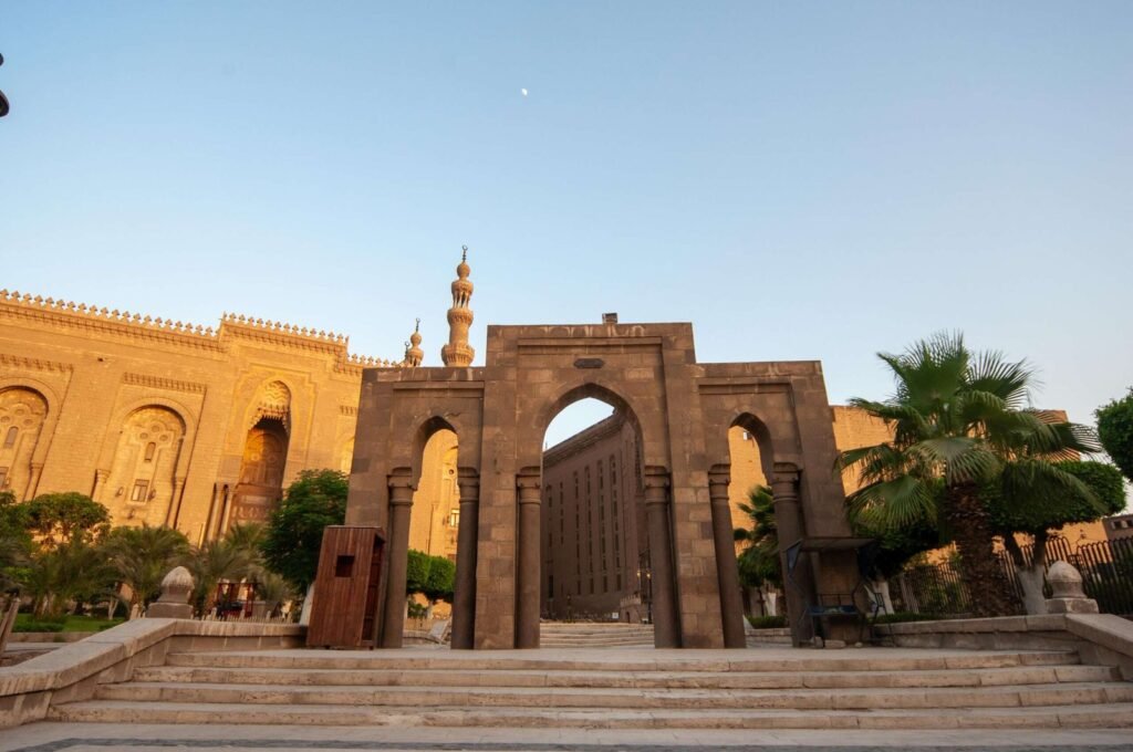 
									Sultan Hassan Mosque and Surroundings in Old Cairo