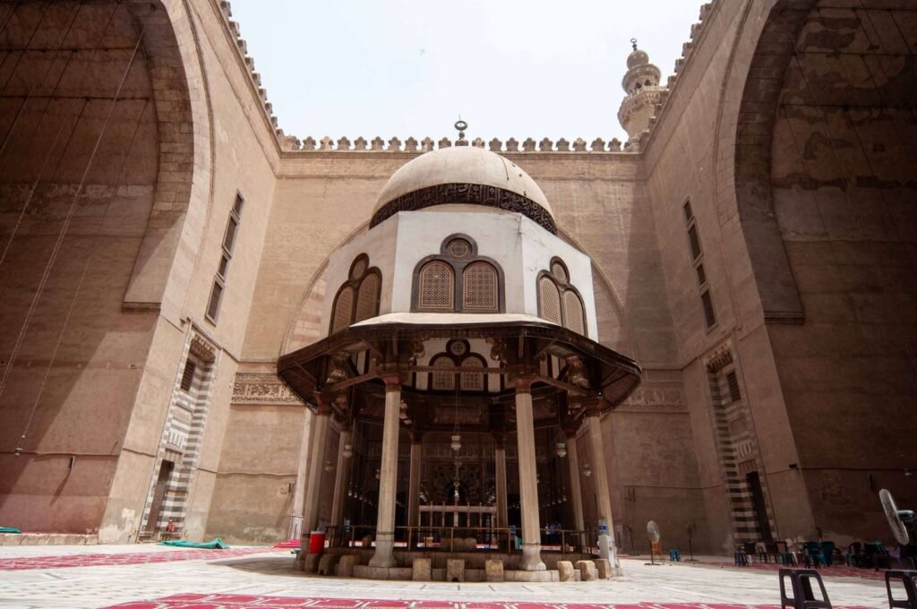 An interior view of the Sultan Hassan Mosque
