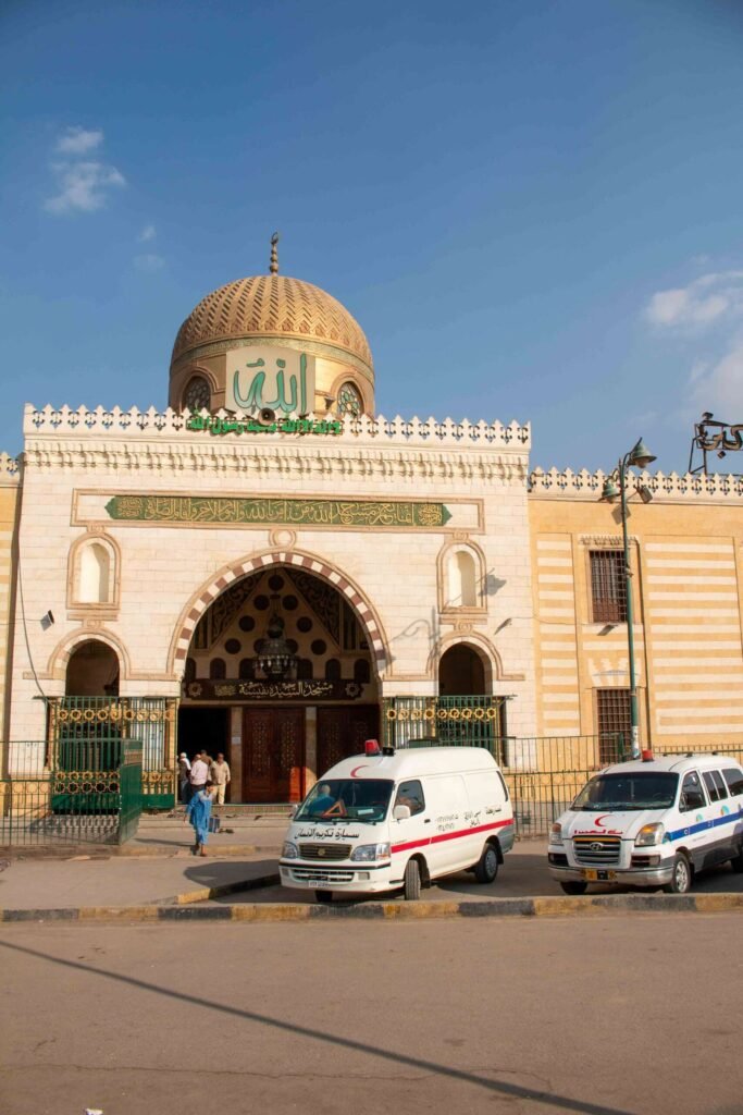 Al-Sayyida Nafisa Mosque – Cairo 2017 4