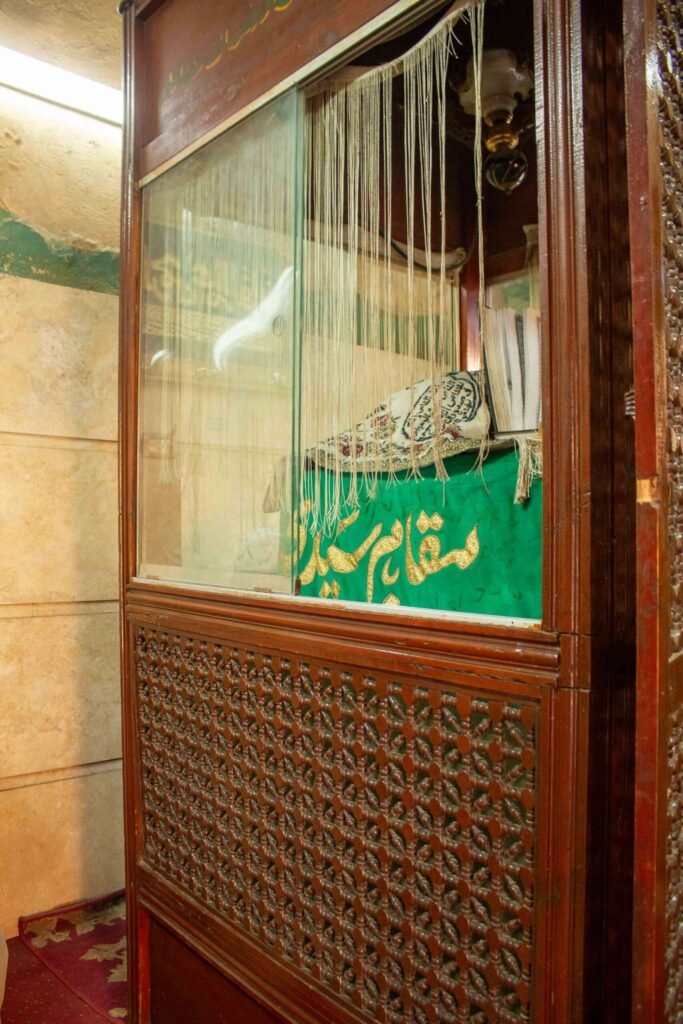 Maqam in Al-Ashraf Street – Cairo 2017