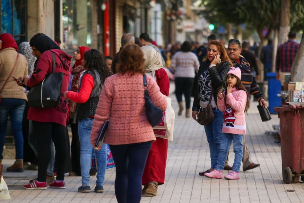 Christmas Crowd on Talaat Harb Street – Cairo 2017 9