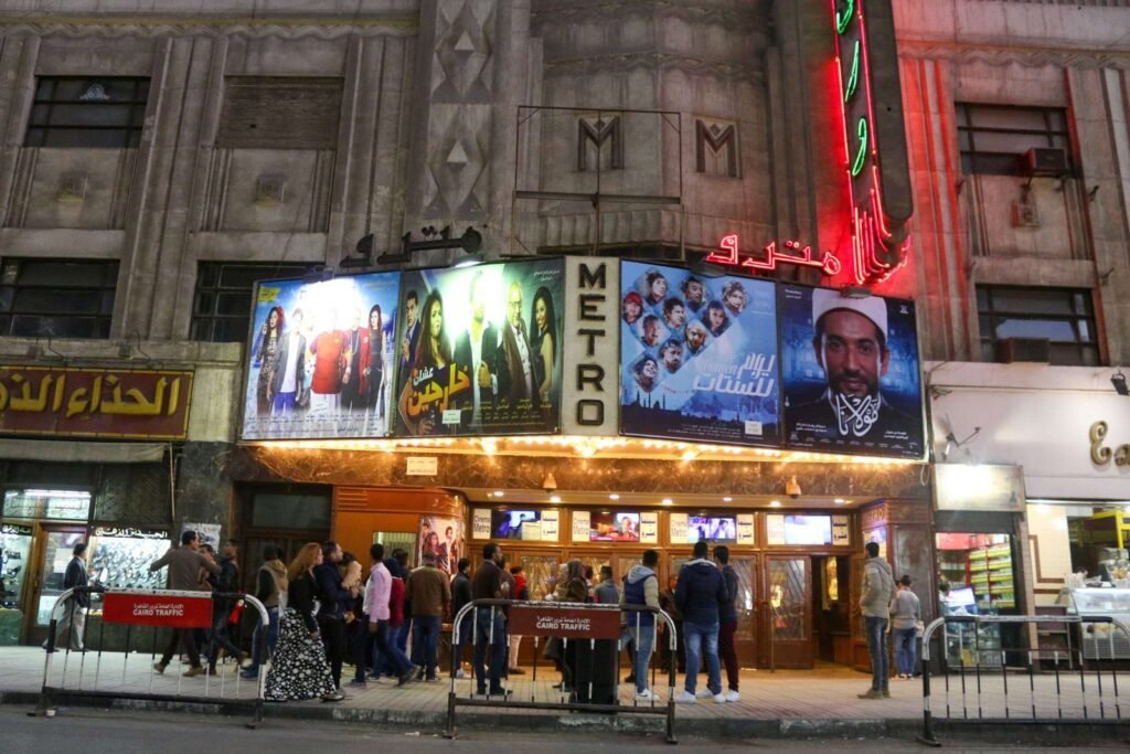 Christmas Crowd on Talaat Harb Street – Cairo 2017 2